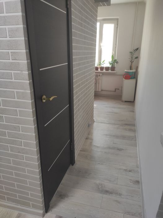 Продам 2 - х комнатную квартиру