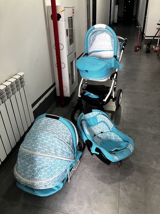 Коляска Adamex 3 в 1