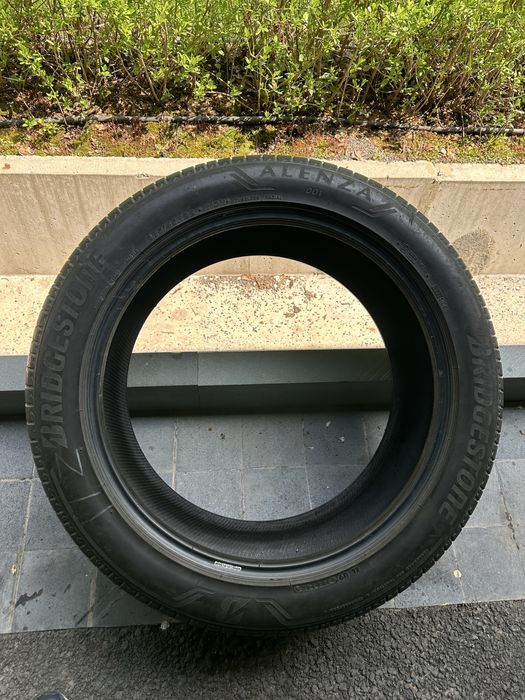 bridgestone 285/45/22 лето б/у