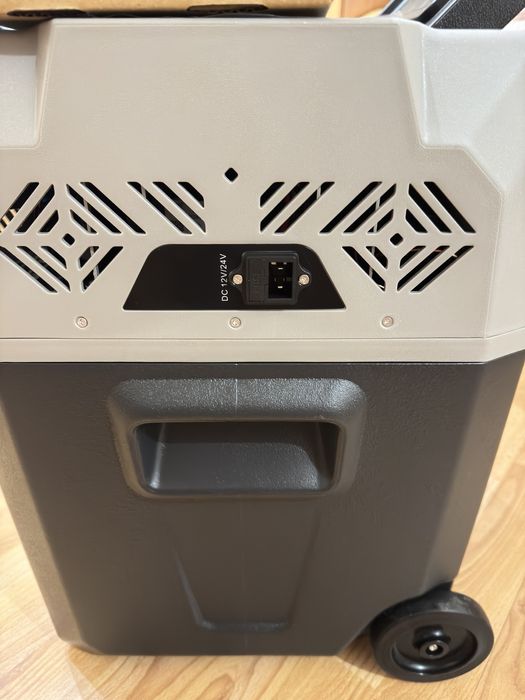 Компресорен хладилник 40 литра