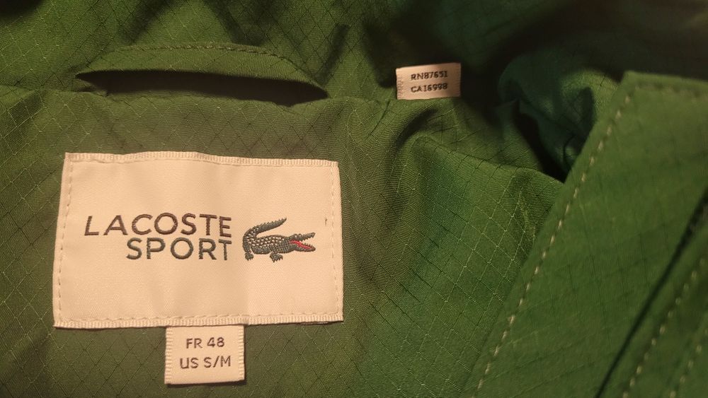 Спортен екип Lacoste