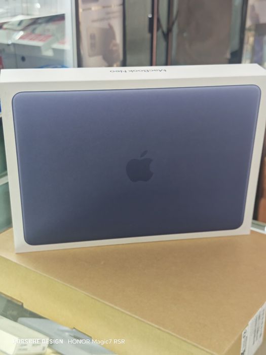 MacBook Neo 256gb официалка