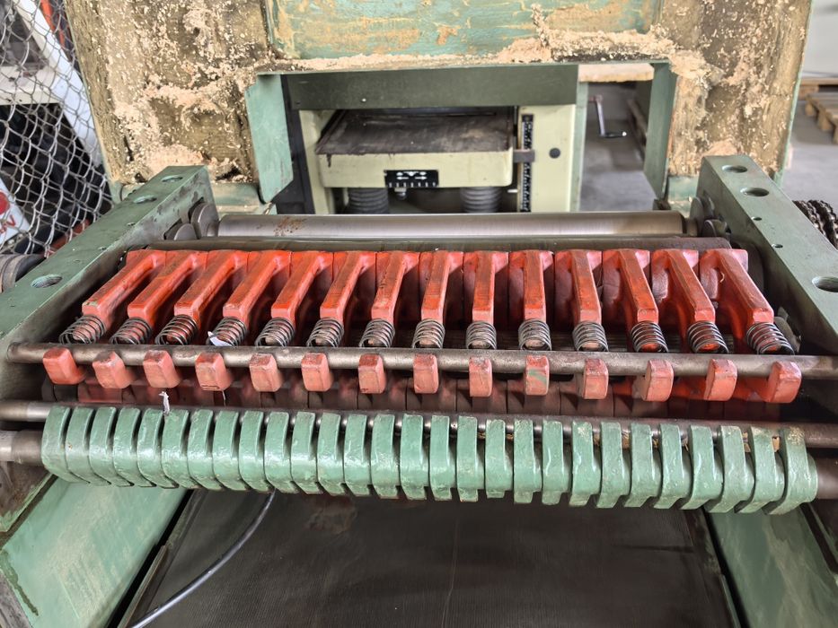 Щрайхмус на 630 мм с 4 ножа авт качване и сваляне на плота, casolin