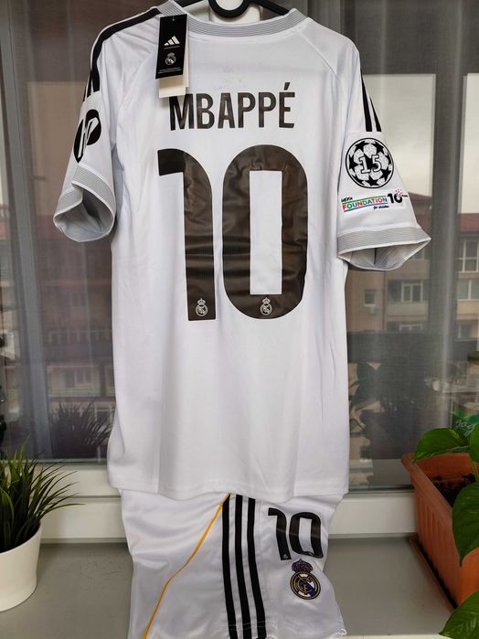 NOU - Echipament ADIDAS | Real Madrid 25-26 | Tricou+Short