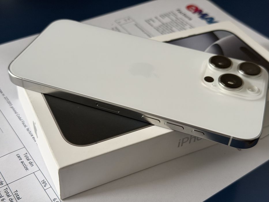 iPhone 16 Pro Max White Titanium