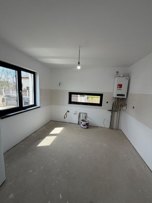 Casă în Măgurele eficienta energetic, 3 dormitoare, 3 bai, bucătărie închisă
