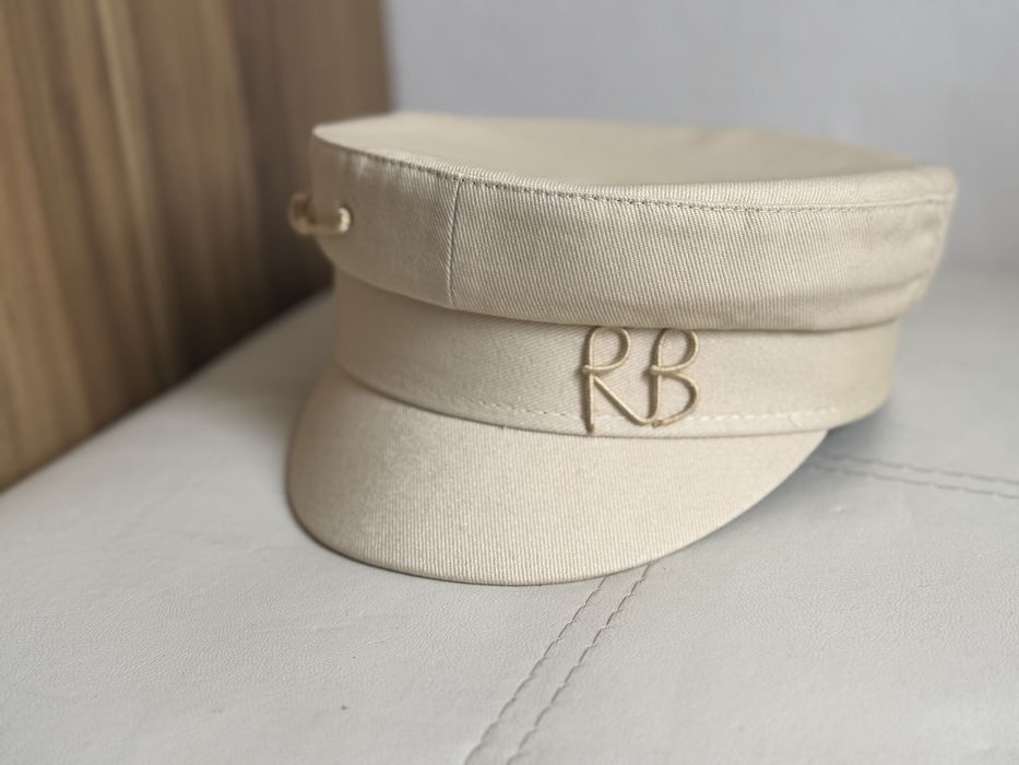 RB Шапки Ruslan Baginskiy