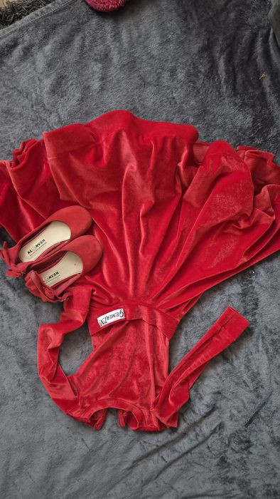 Платье на девочку 5лет