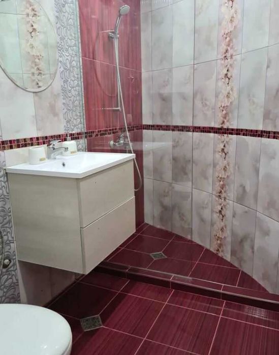 Дава се под наем Ателие в Бургас, Сарафово - 45 кв.м за 382.5 € - Снимка #3
