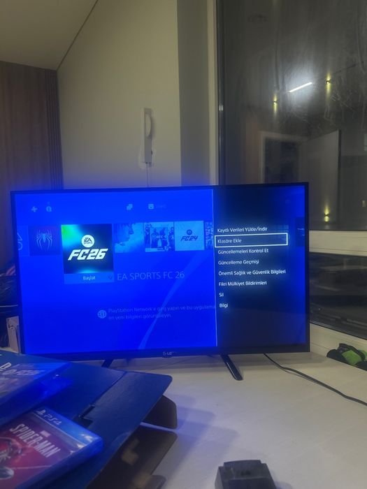 Продам ps4+ Телевизор