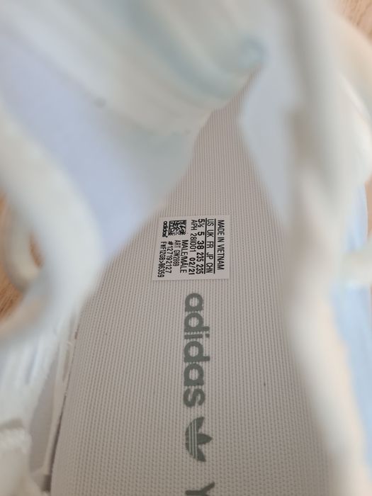 adidas Yezzy 350 Mono Ice