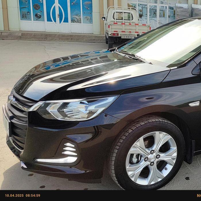 Tozza 1 qol xaydalgan