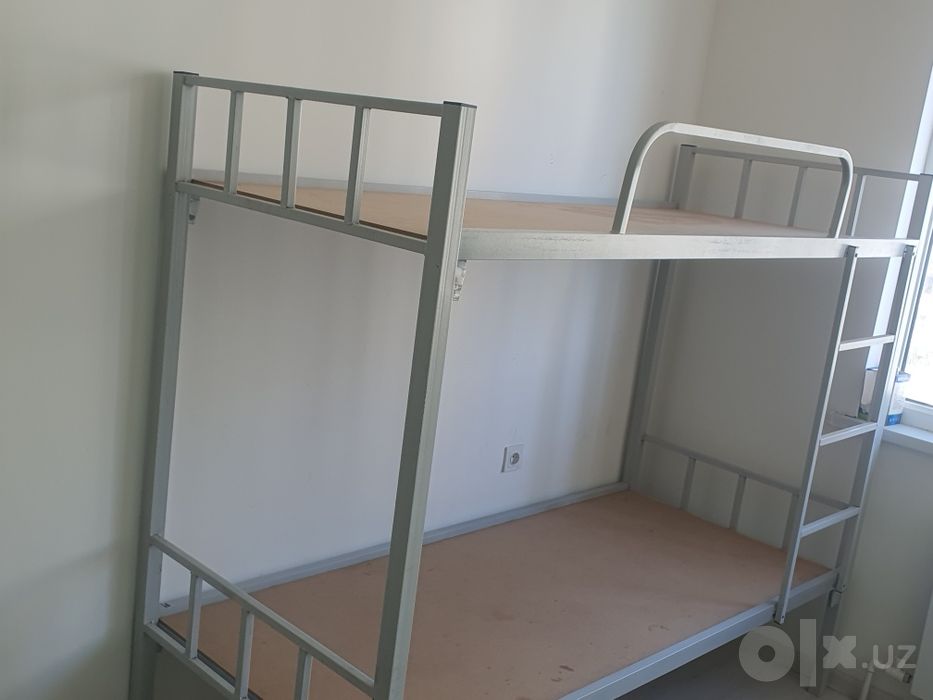 Продам двухярусную кровать