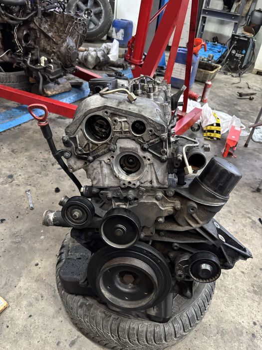 Двигател mercedes om613