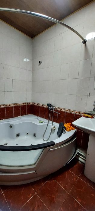 МЕТРО 5- минут лакатция супер!  шахар маркази Ганга- Себзор