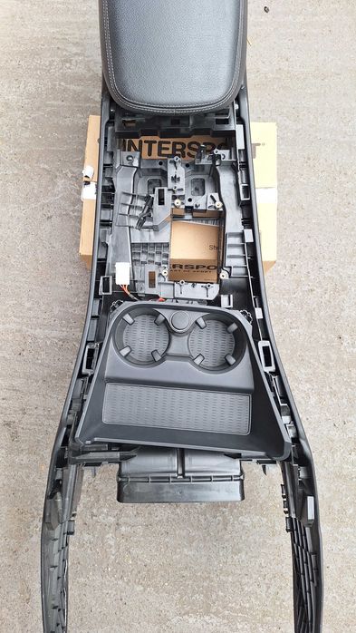 Средна конзола (барче) за BMW X3 F25