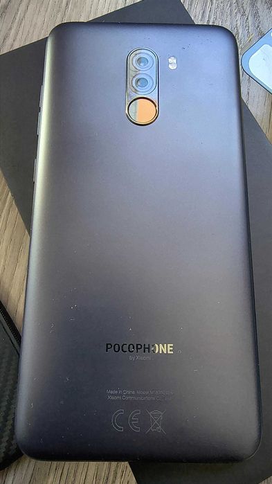 Pocophone F1 by Xiaomi 6/64GB