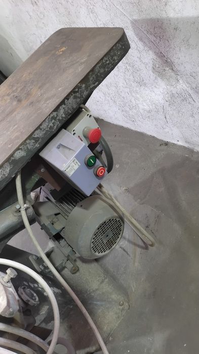 Vând Abrict combinat cu circular