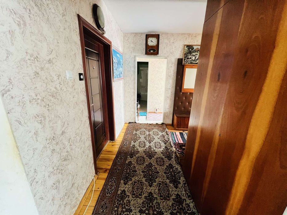 Продава се Двустаен апартамент в Кюстендил, Център - 68 кв.м за 578 €/кв.м - Снимка #11