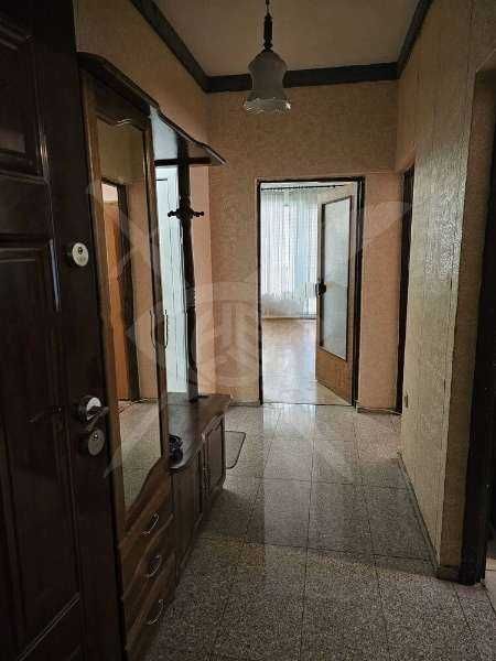 Продава се Тристаен апартамент в Пловдив, Център - 68 кв.м за 1124 €/кв.м - Снимка #4