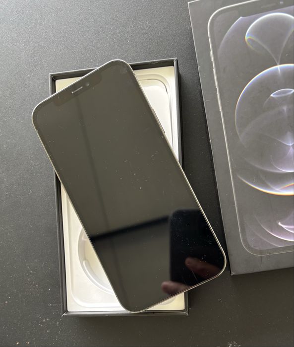 Iphone folosit   12 Pro