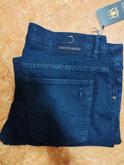 Vind blugi Trusardi original
