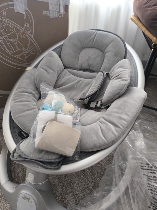 Vând leagăn bebelusi