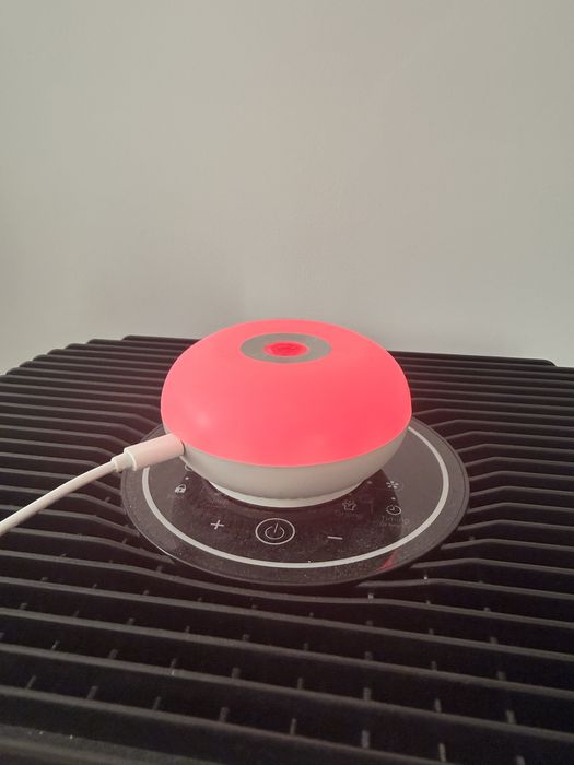 Vand lumina veghe cu sunete albe