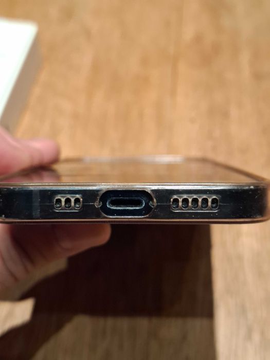 iPhone 13 256gb с кутия