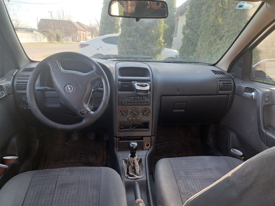 Vând Opel Astra G