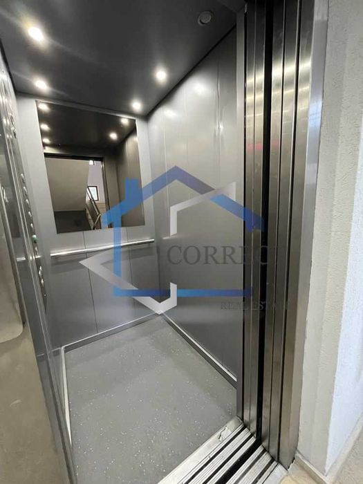 Дава се под наем Тристаен апартамент в Варна, Колхозен пазар - 110 кв.м за 561 € - Снимка #10