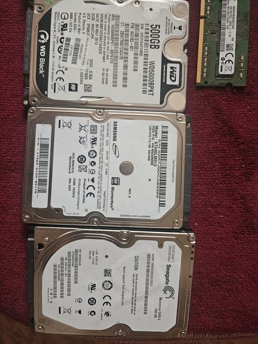 Lot 10 memorii de 4gb ddr3 si 5 harduri 500gb laptop 100% viata