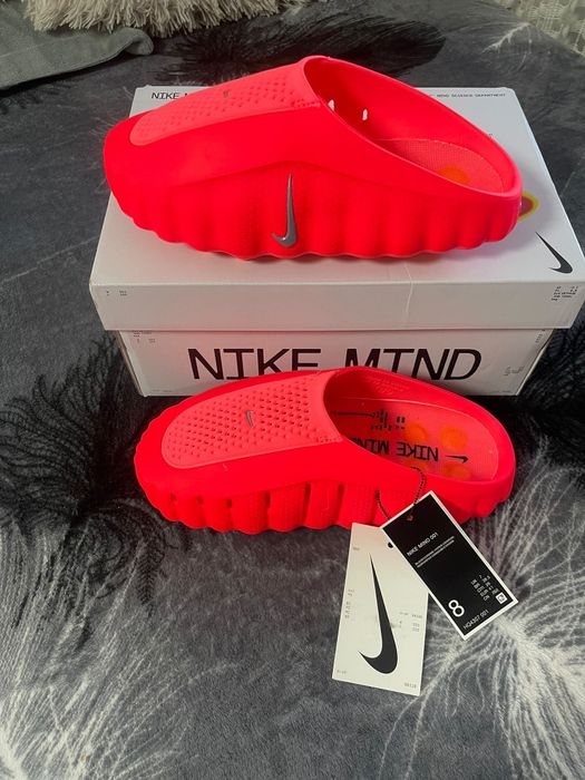 Nike Mind 001 Rosu