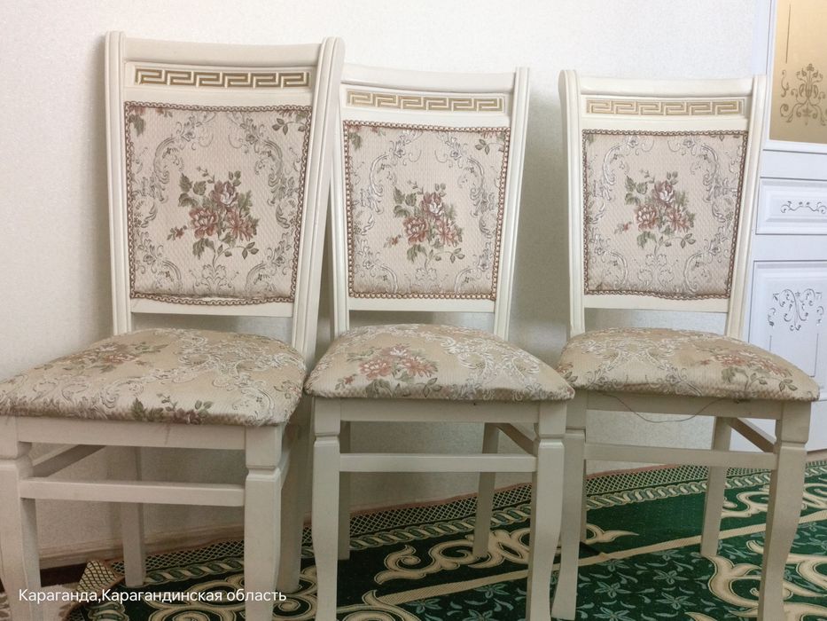 Продаю красивые,удобные стуля