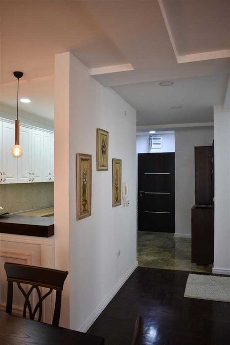 Дава се под наем Двустаен апартамент в Бургас, Изгрев - 53 кв.м за 255 € - Снимка #5