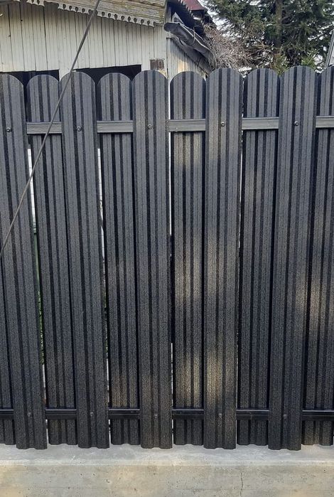 Vând garduri și porți din șpca metalica