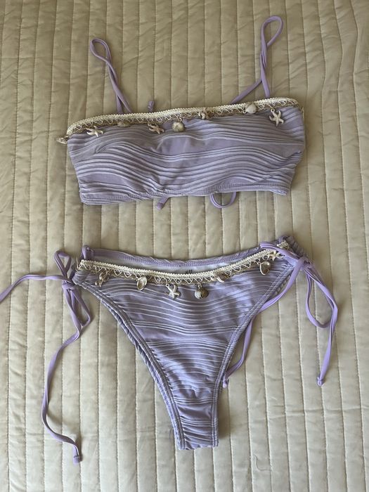 Нов бански с мидички