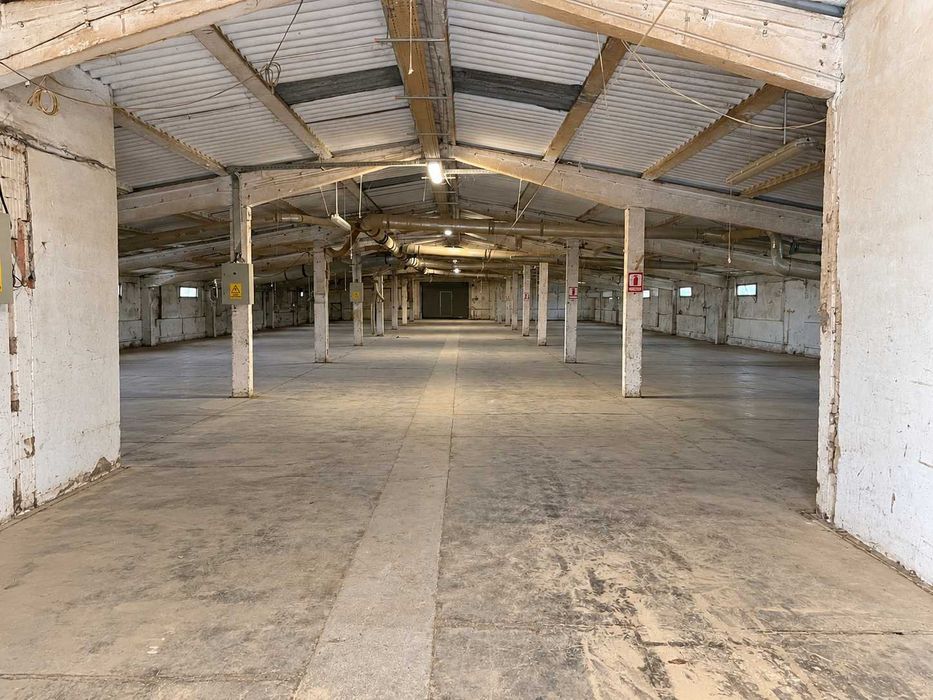Hala industrială + teren de vânzare (si inchiriere) Satu Mare
