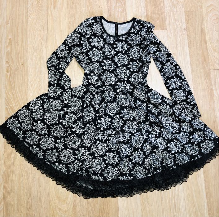 Продаются платья