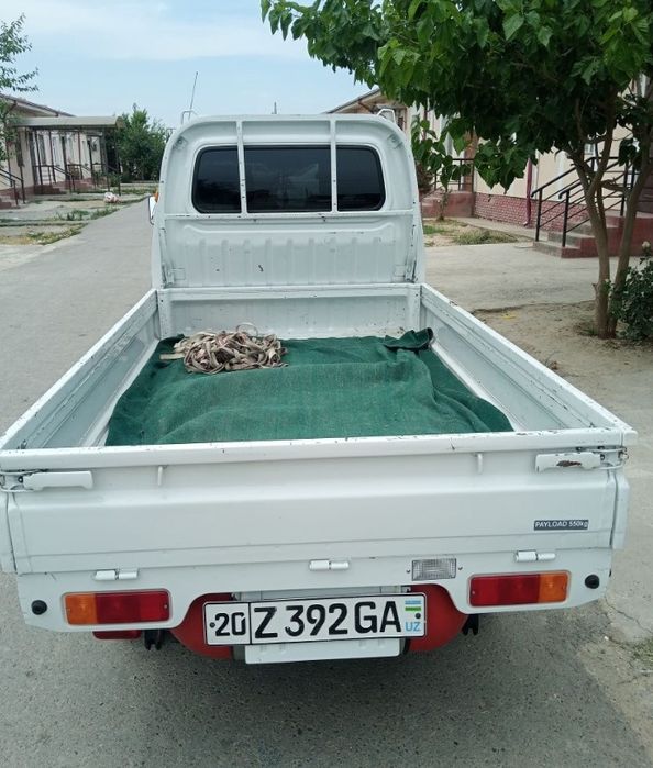 Лабо сотилади ..