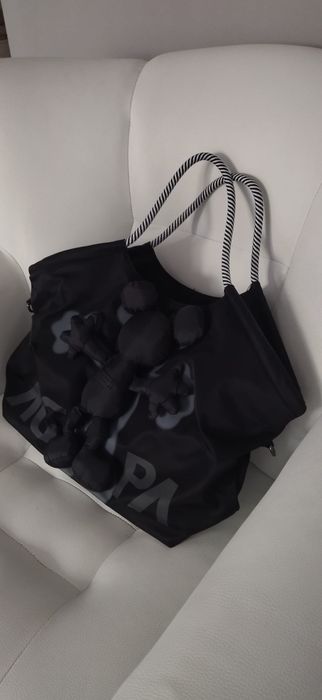 geanta neagra black studios