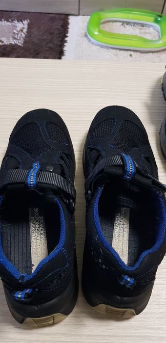 Papuci de securitate