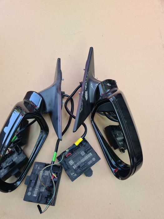 Oglinda dreapta rabatabil el. Audi A5 8T 2014 LY9T