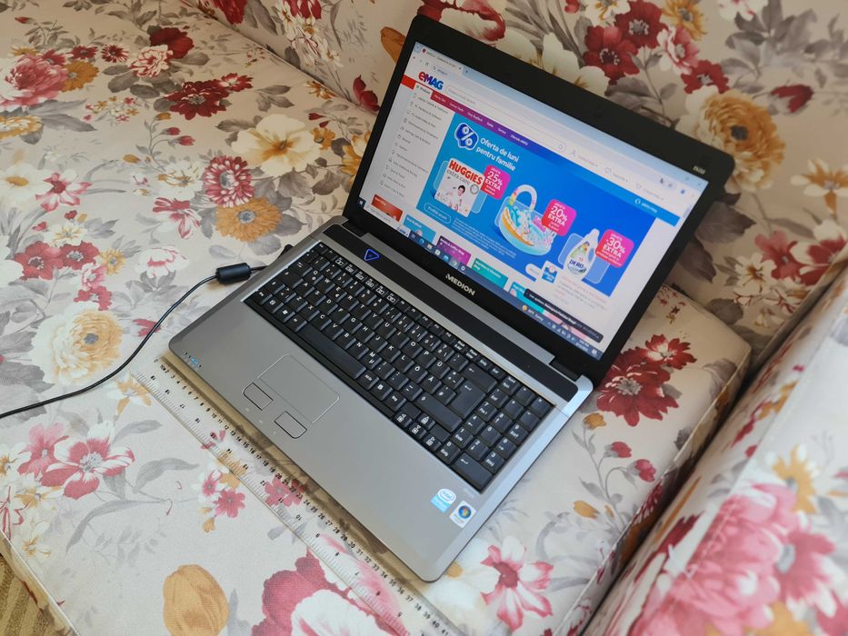 Laptop Medion E6210 16"Dual Core T3400 2.16GHz 3GB 240GB Windows 10Pro