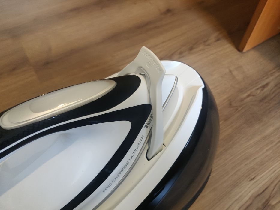 Патогенератор ютия Tefal Pro Express Ultimate GV9550 2600W, 520 г/мин, 8 бара, 1,9 л