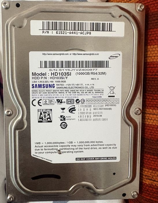 Vand HD 1000GB ,Samsung pentru inregistrari camere video pe el