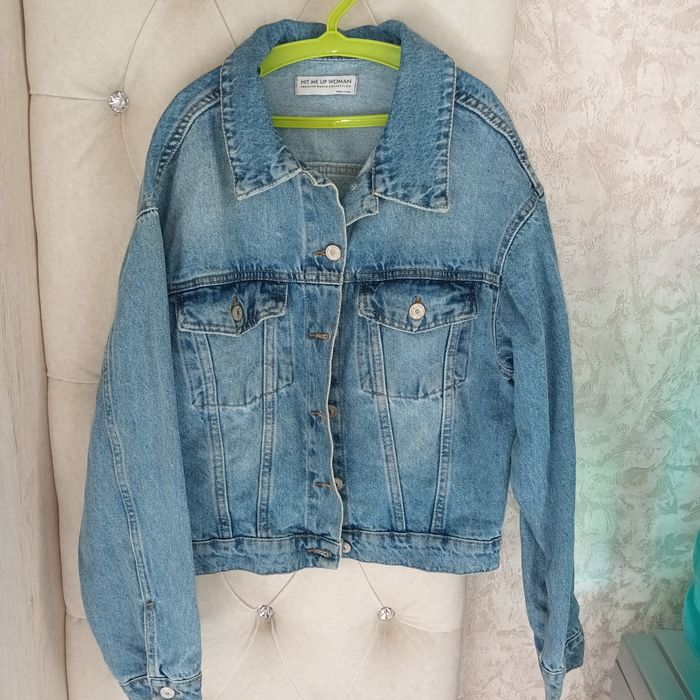 Kuz fasliga xos va mos qiz va ayollar  jensiy kastyumi