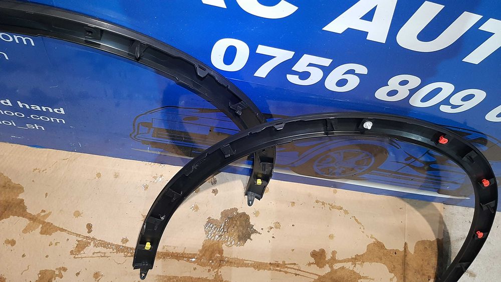 bandouri aripa porsche cayenne