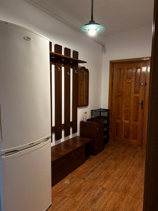 Garsoniera de inchiriat