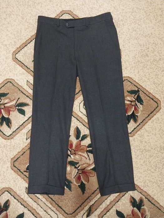 Продам костюм мужской